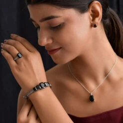 Schwarzer Spinell Im 4er-Schmuckset, Edelstahl Ca. 44,31 Ct -Mode Zubehör Geschäft 4385485 2