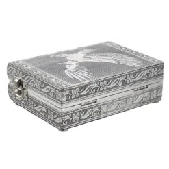 Handgefertigtes, Aluminium-Schmuckkästchen, Silber, Adlerprägung -Mode Zubehör Geschäft 7912967 4